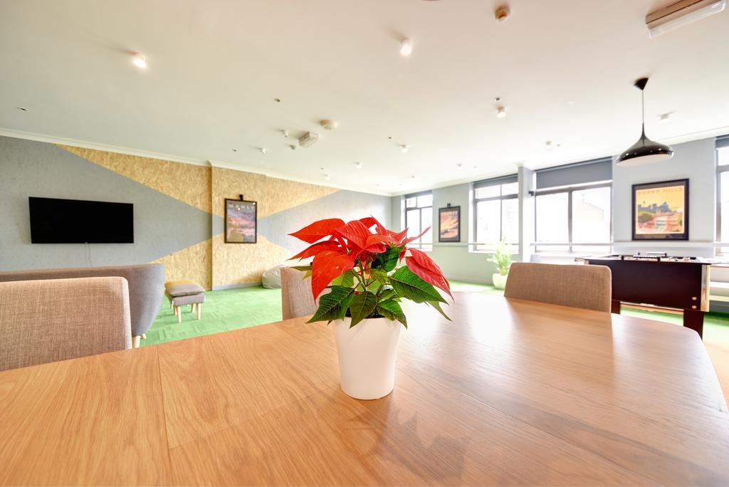 Space Q Capsule Ostello Sydney